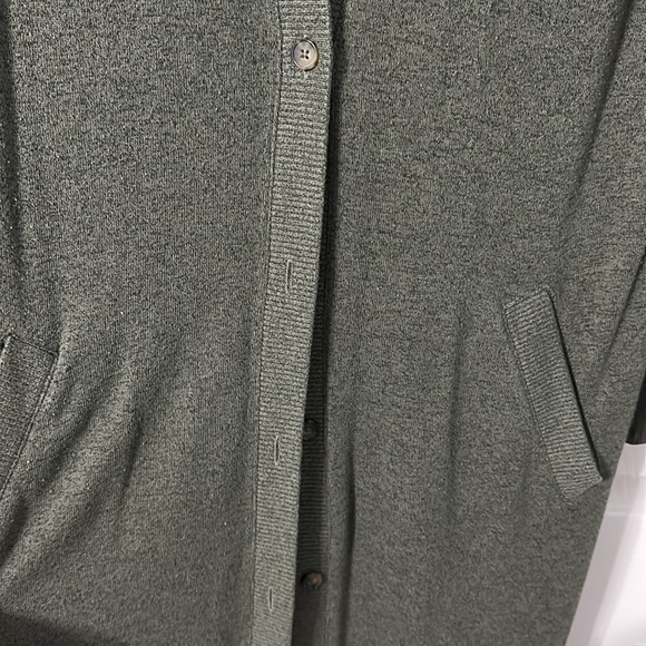 Long Green Cardigan - Picture 2 of 4